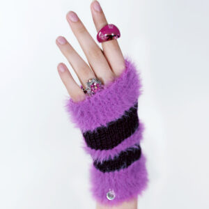 Gloves – Purple Kisses
